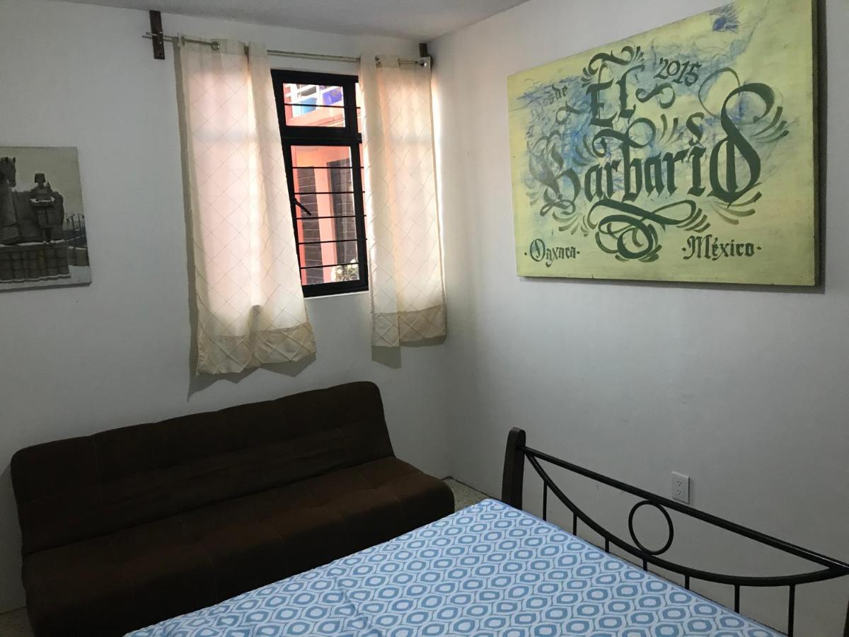 Posada Barbario Con 4 Habitaciones Oaxaca ภายนอก รูปภาพ
